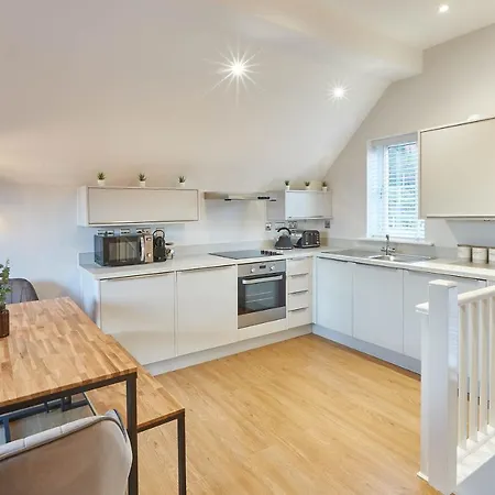 Holiday home Host & - Curlew House *